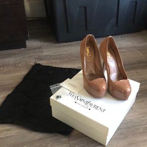YSL TRIB TOO CAP TOE IN NUDE SUEDE